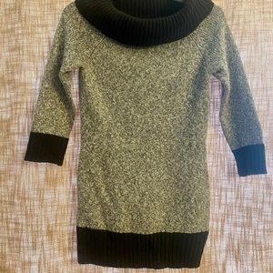 Outback Red Tan & Brown Fold-Over Neck Sweater | Size S